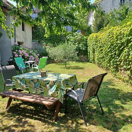 Les Glycines Bed & Breakfast Le Vigan  Exterior foto